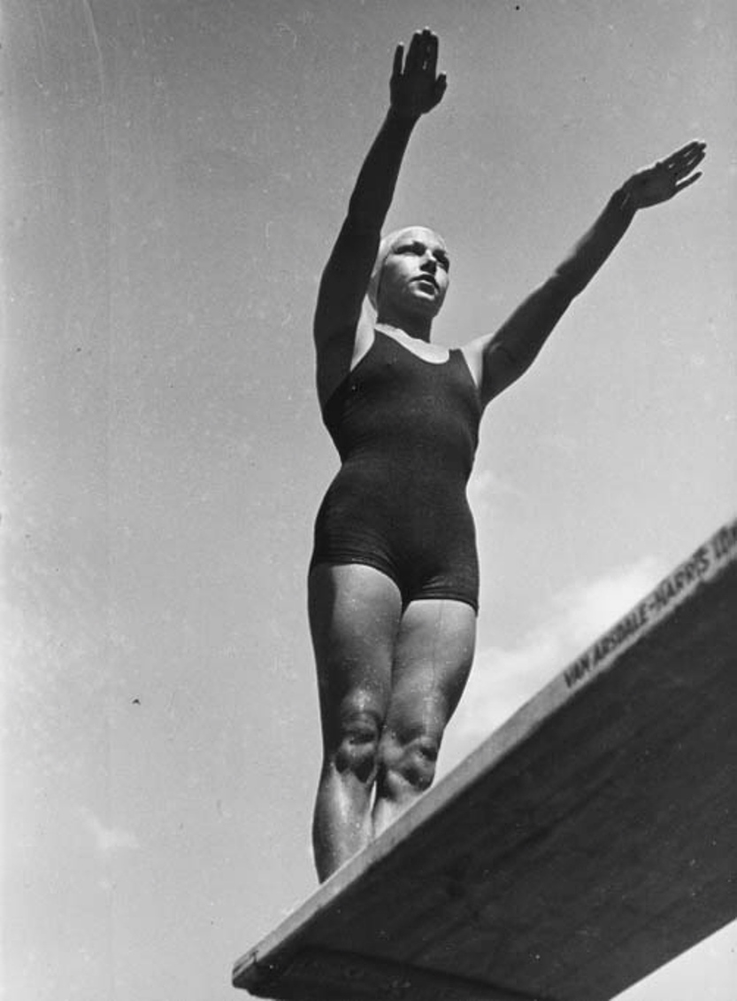 Carla Maria Busch Casagrande (1915 - 2008) - Foto 1